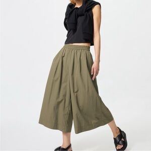 Uniqlo Nylon Culottes